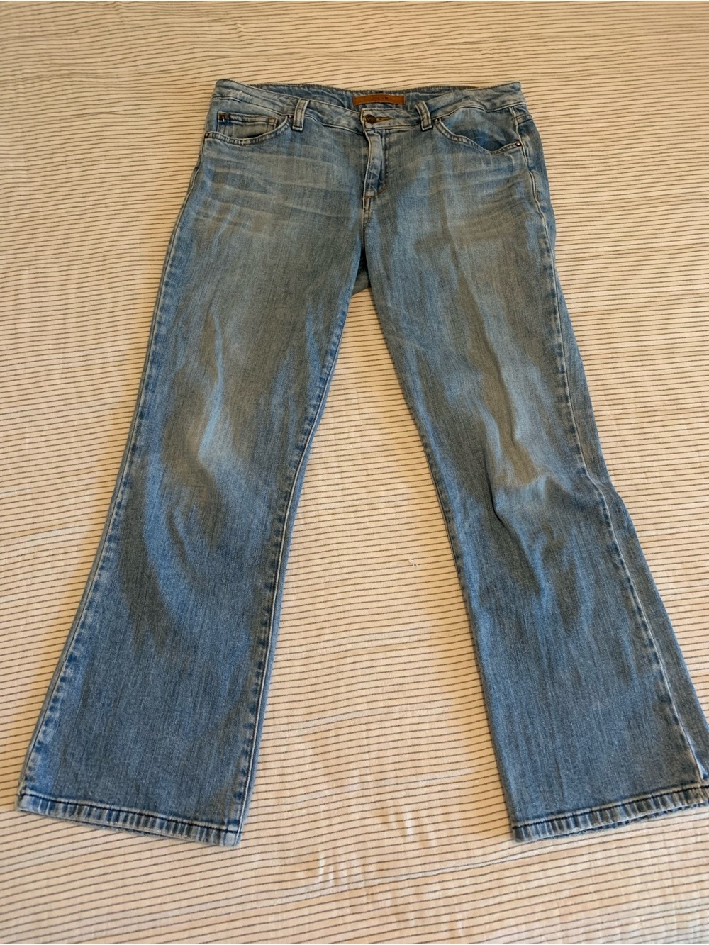 Joe’s Jeans The Olivia Mid Rise Cropped Flair | W 30